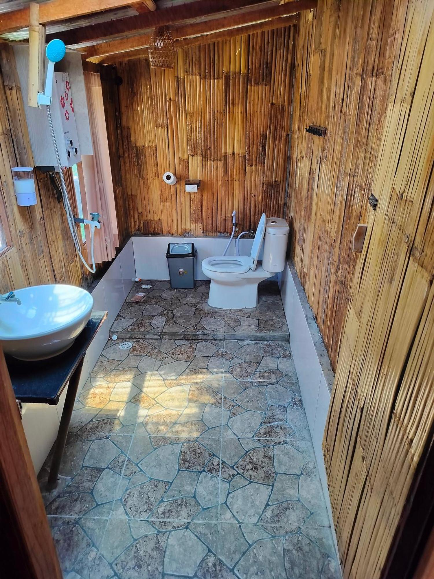 Отель Wanagiri Sunset Glamping Gitgit Экстерьер фото