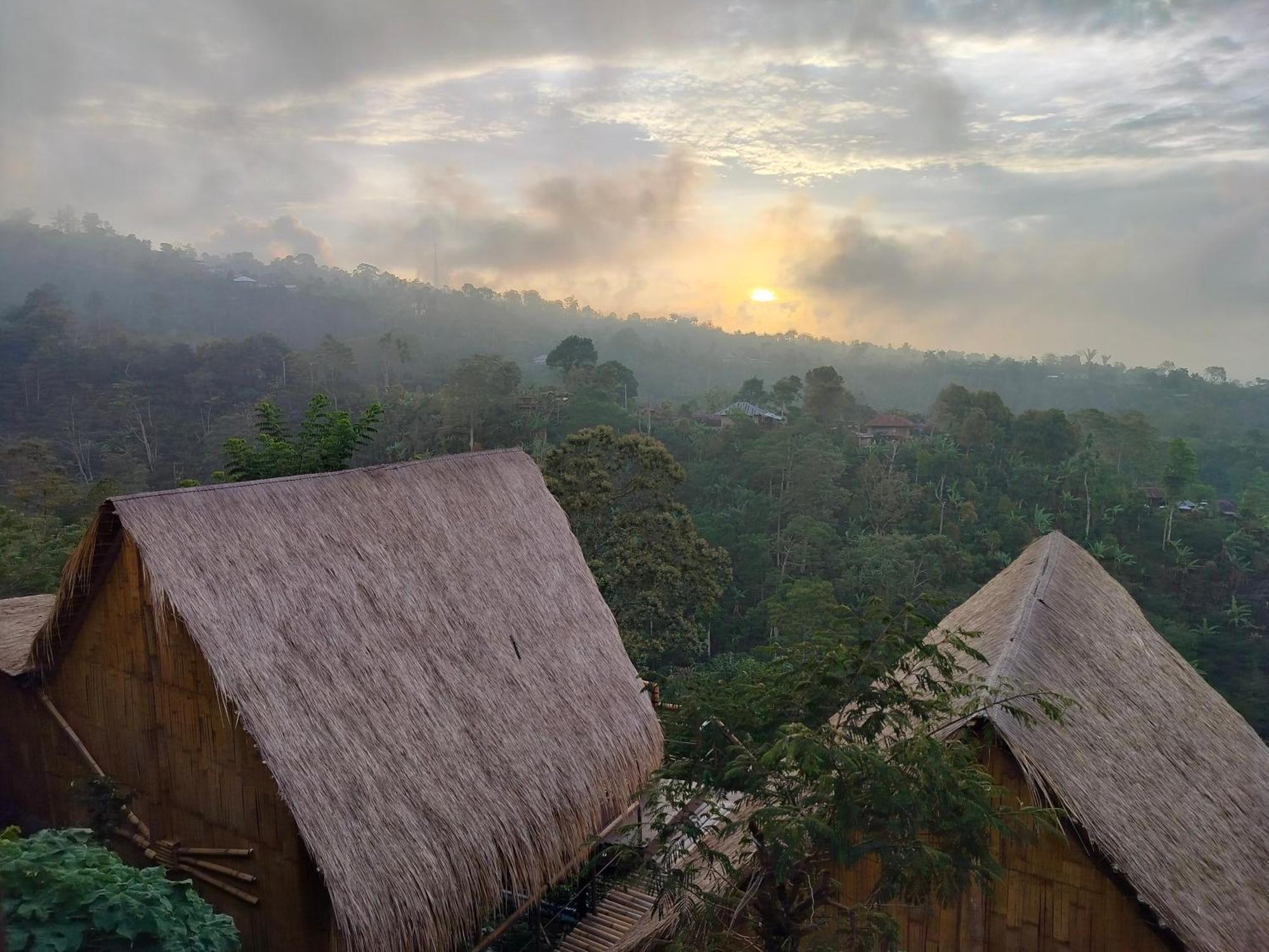 Отель Wanagiri Sunset Glamping Gitgit Экстерьер фото